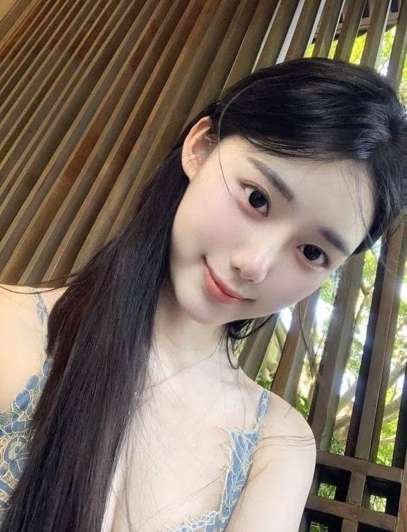 内蒙古自治区呼和浩特市精选00后御姐学妹短期兼职做完满意付款的公开照片