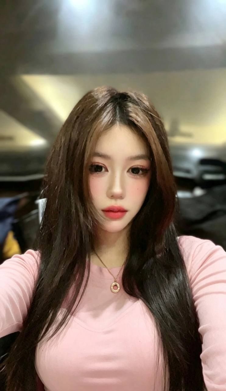 江西省南昌市性感少妇萝莉校花有体检带公寓的公开照片