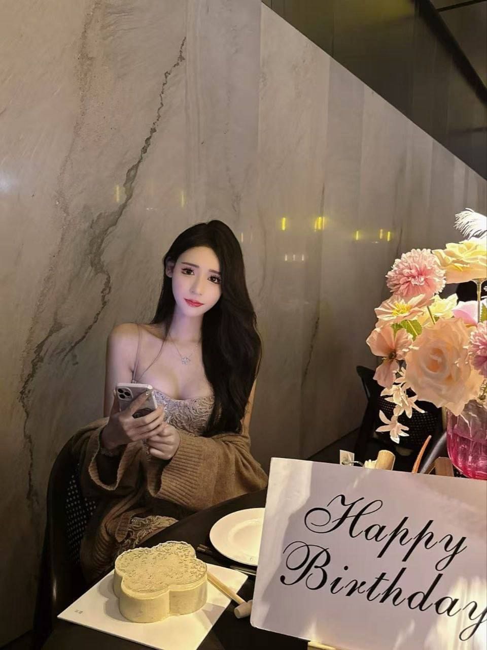 辽宁省大连市纯天然大e奶云姐可内的公开照片