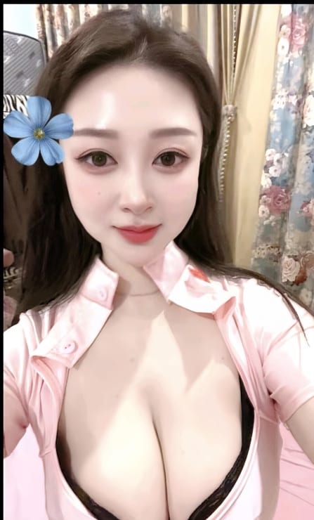 广西壮族自治区南宁市泄火老凤小洋人的公开照片