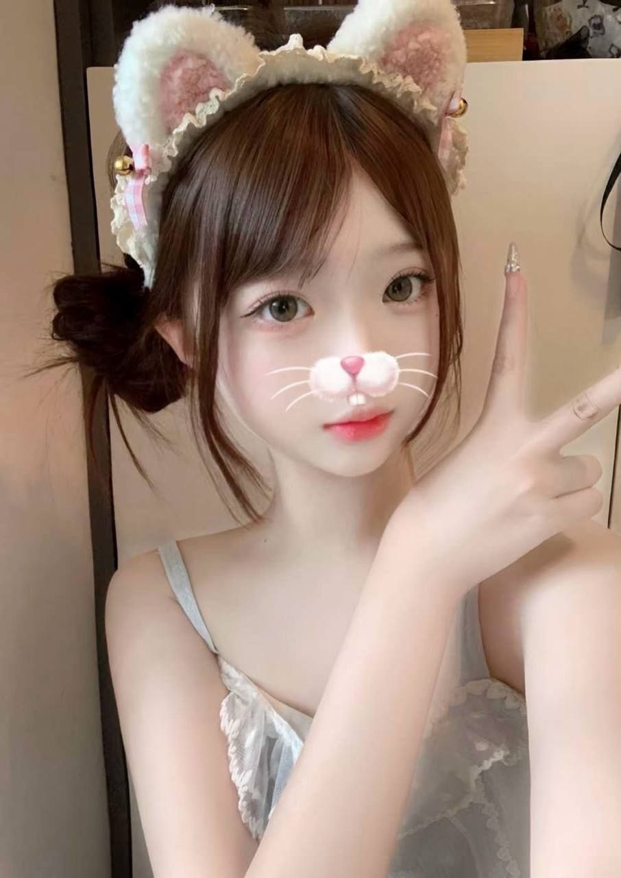 广东省珠海市学生妹98跪添的公开照片