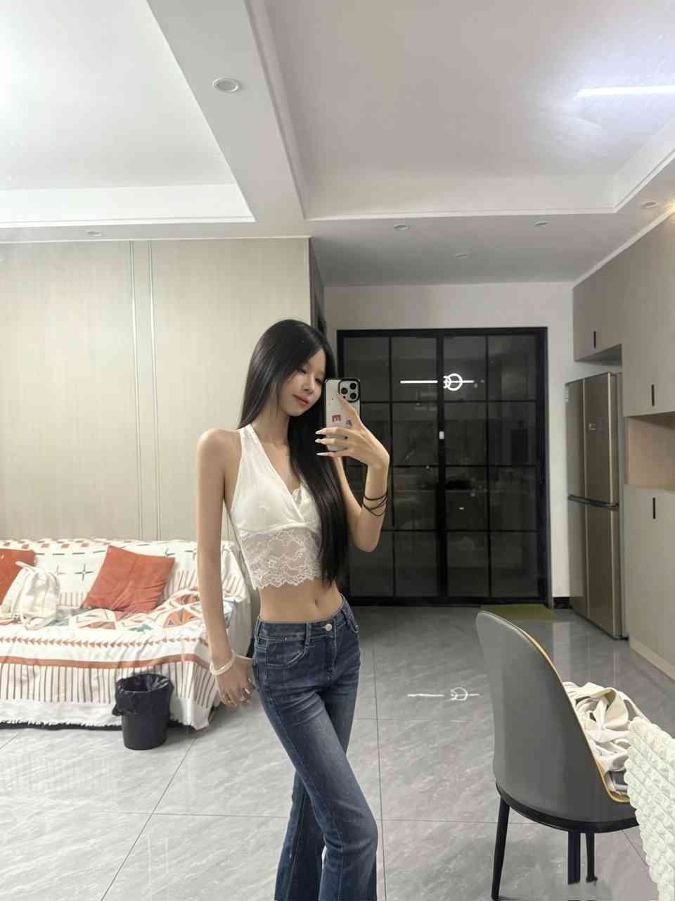 浙江省宁波市极品御姐少妇莞式全套服务有公寓的公开照片